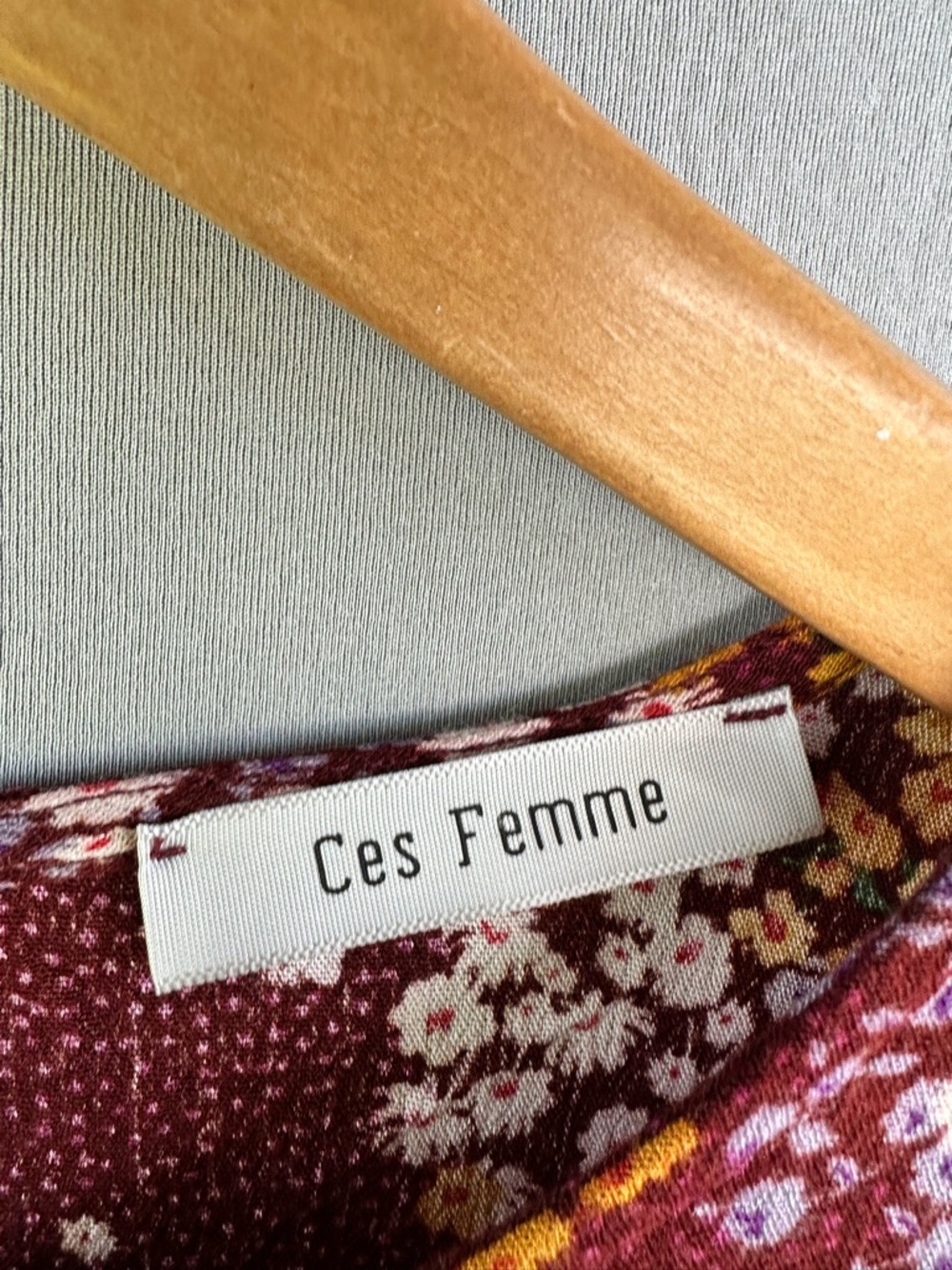 🎉5 for $45🎉 Ces Femme top blouse shirt size L - Picture 6 of 7